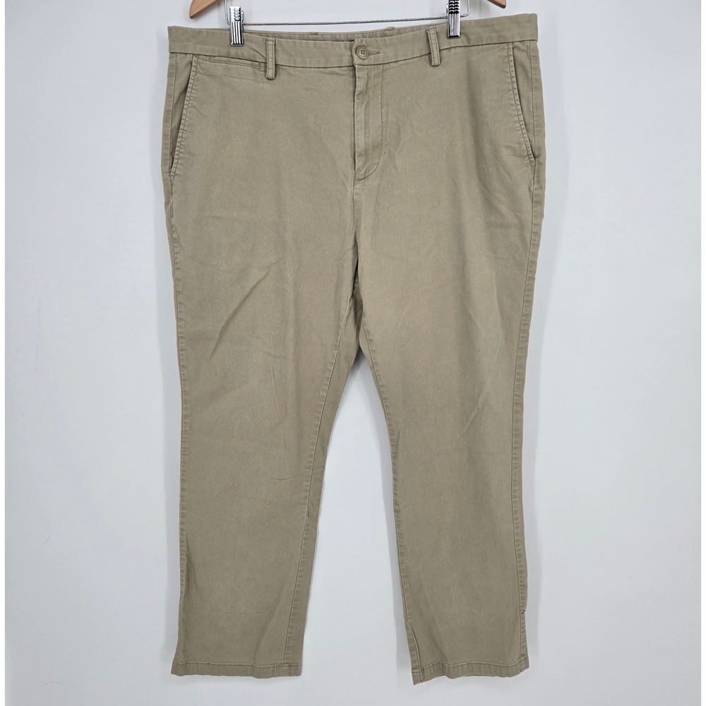 Old Navy Ultimate Straight Chino Khaki Pants Mens 40x30 Beige Tan Cotton Stretch